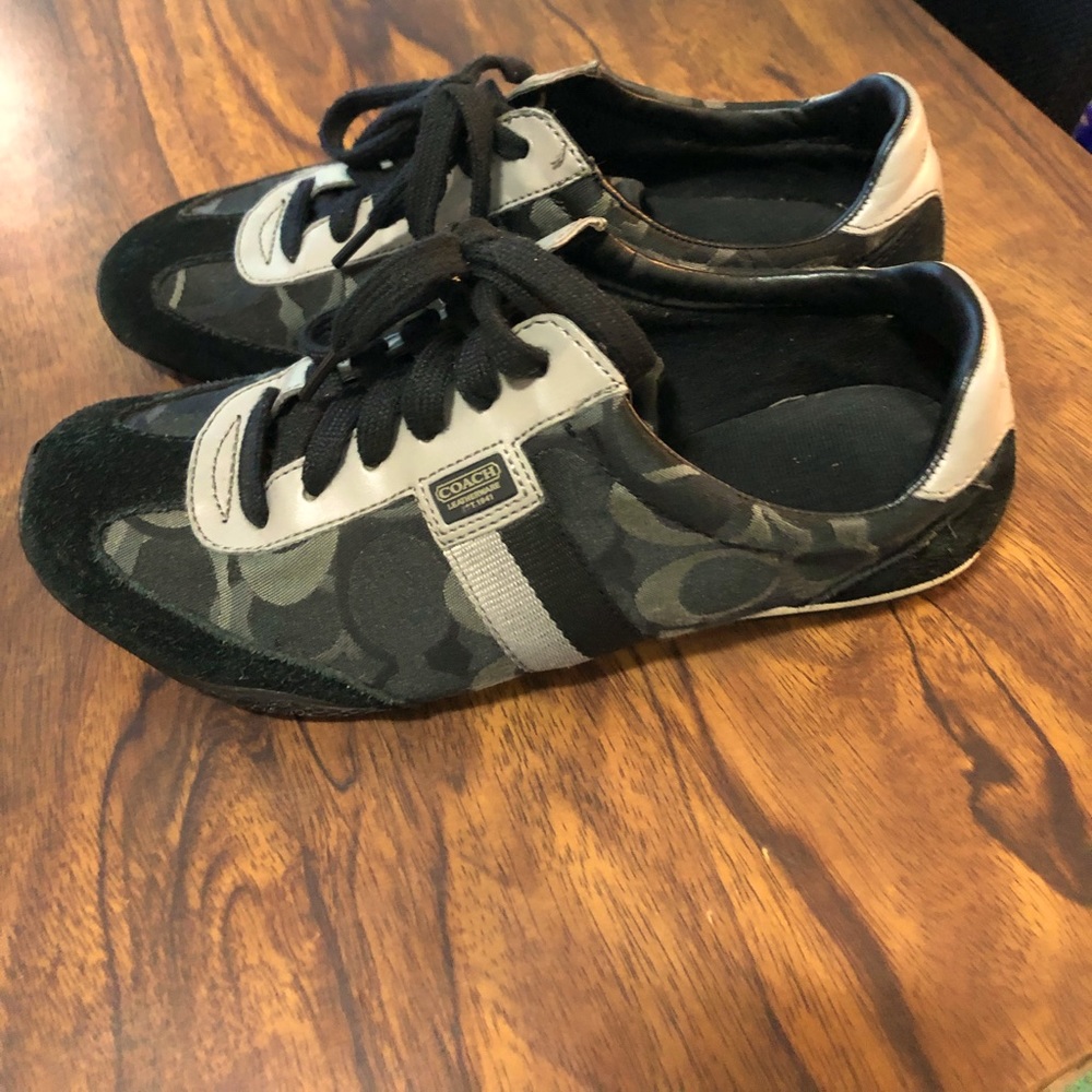 Coach shoes size 8.5
